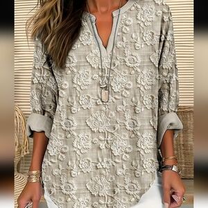 NEW Long Sleeve Tunic Top With Lovely Printed Image